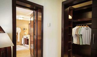 Suite Comfort Sea View begehbarer Kleiderschrank